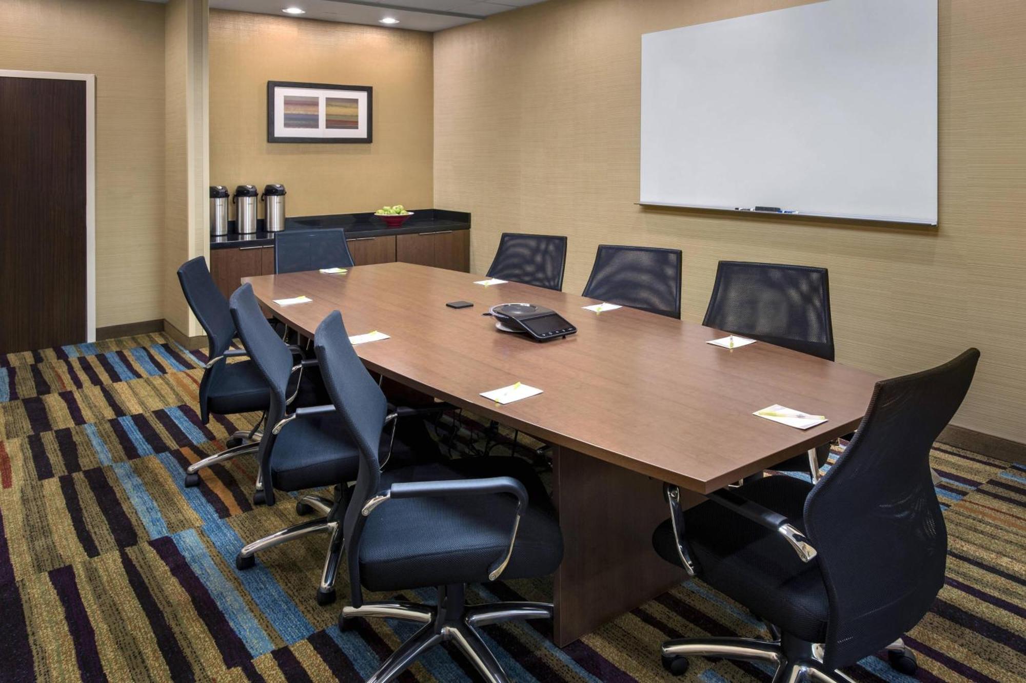 Fairfield Inn & Suites By Marriott New Castle Wilmington Bagian luar foto